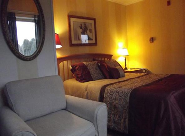 Jay Village Inn Room photo