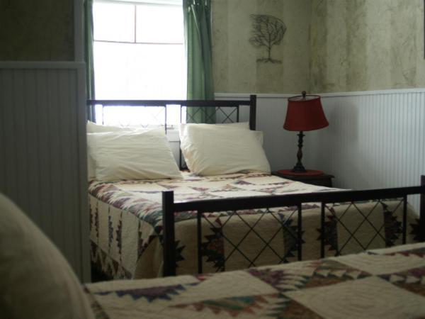 Jay Village Inn Room photo